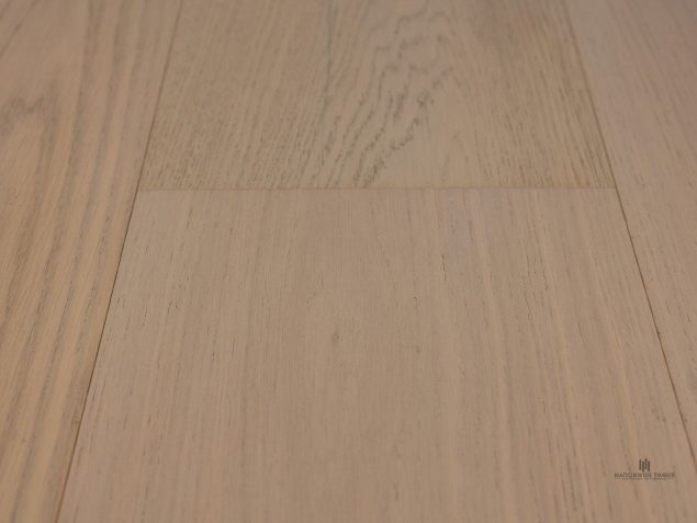 Genuine Oak Hamptons 1 1.jpg