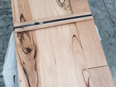 76 77 78 6 Blackbutt Utility 635.jpg