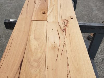76 77 78 7 Blackbutt Utility 635.jpg